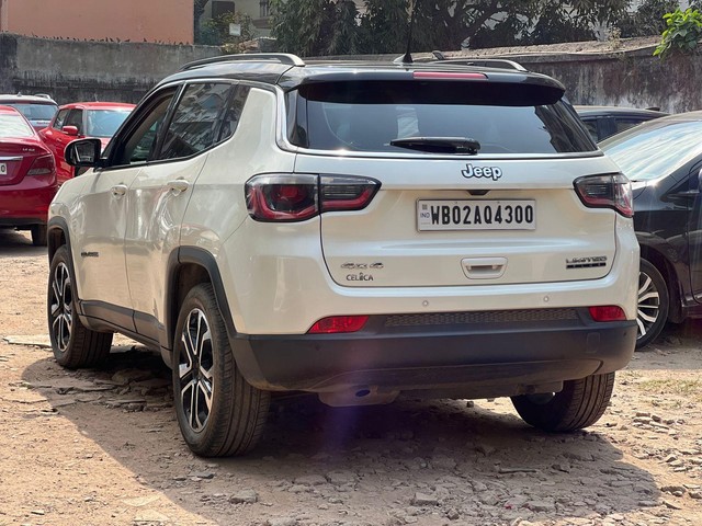 Second-hand 2020 Jeep Compass 2.0 Limited Plus 4X4 AT for sale in Kolkata-9