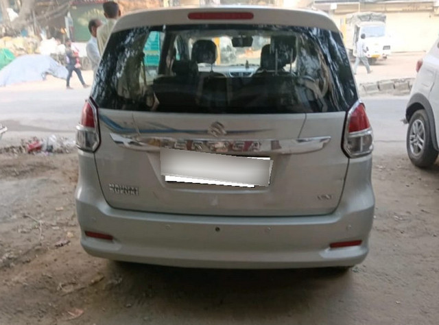 Second-hand 2016 Maruti Suzuki Ertiga VXI CNG for sale in New Delhi-1
