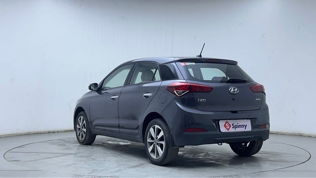 Second-hand 2017 Hyundai i20 1.2 Asta for sale in Hyderabad-5