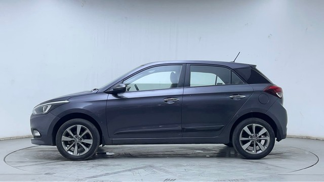 Second-hand 2017 Hyundai i20 1.2 Asta for sale in Hyderabad-6