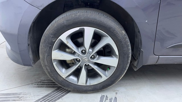 Second-hand 2017 Hyundai i20 1.2 Asta for sale in Hyderabad-20