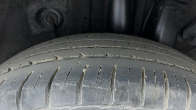 Second-hand 2017 Hyundai i20 1.2 Asta for sale in Hyderabad-23