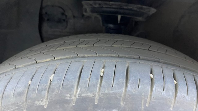 Second-hand 2017 Hyundai i20 1.2 Asta for sale in Hyderabad-27