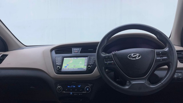 Second-hand 2017 Hyundai i20 1.2 Asta for sale in Hyderabad-11