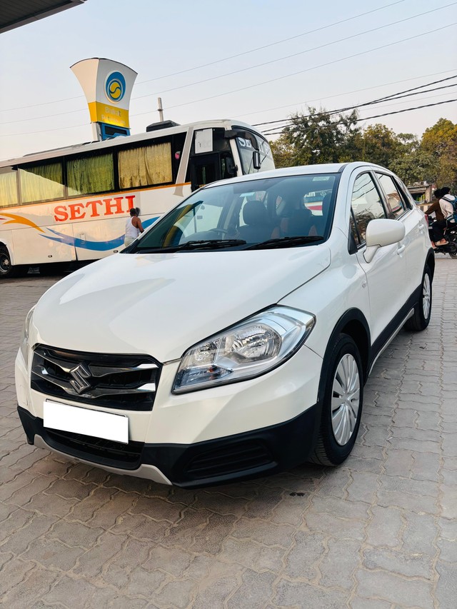Maruti Suzuki S Cross Sigma DDiS 200 SH Second-hand 2017 Maruti Suzuki S Cross Sigma DDiS 200 SH for sale in Lucknow-3
