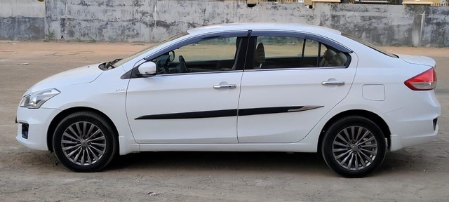 Second-hand 2014 Maruti Suzuki Ciaz ZDi for sale in Rajkot-2