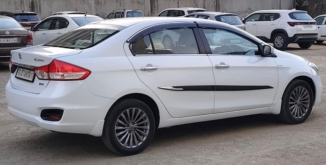 Second-hand 2014 Maruti Suzuki Ciaz ZDi for sale in Rajkot-7