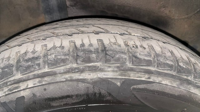 Second-hand 2021 Honda City 1.5 V MT Exclusive for sale in Chennai-38