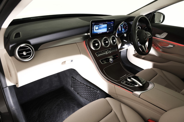 Mercedes-Benz C-Class Progressive C 200 Second-hand 2020 Mercedes-Benz C-Class Progressive C 200 for sale in Gurgaon-8