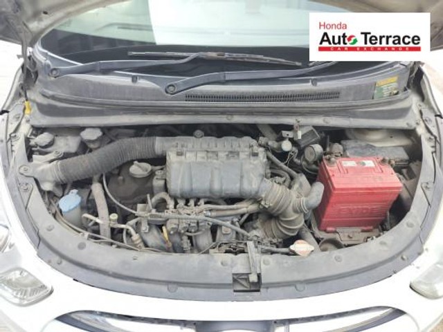 Second-hand 2012 Hyundai i10 Magna 1.2 for sale in Noida-9