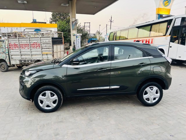 Second-hand 2022 Tata Nexon XZ BSVI for sale in Lucknow-6