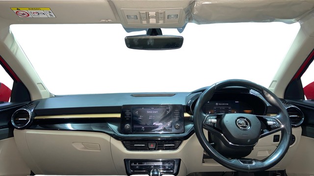 Skoda Slavia 1.0 TSI Style AT BSVI Second-hand 2022 Skoda Slavia 1.0 TSI Style AT BSVI for sale in Surat-22