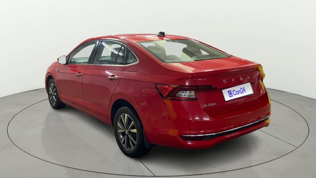Skoda Slavia 1.0 TSI Style AT BSVI Second-hand 2022 Skoda Slavia 1.0 TSI Style AT BSVI for sale in Surat-16