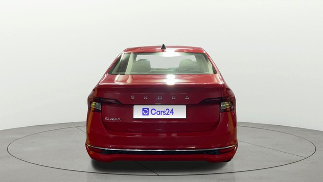 Skoda Slavia 1.0 TSI Style AT BSVI Second-hand 2022 Skoda Slavia 1.0 TSI Style AT BSVI for sale in Surat-15