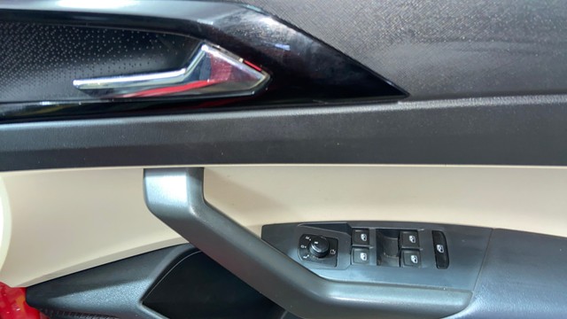 Skoda Slavia 1.0 TSI Style AT BSVI Second-hand 2022 Skoda Slavia 1.0 TSI Style AT BSVI for sale in Surat-8