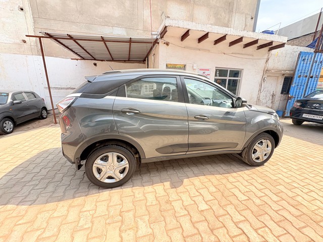 Tata Nexon XM S Diesel BSVI Second-hand 2021 Tata Nexon XM S Diesel BSVI for sale in Agra-6