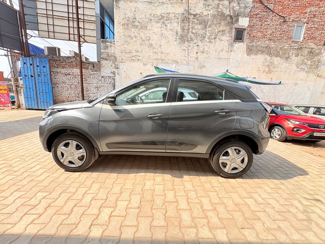 Tata Nexon XM S Diesel BSVI Second-hand 2021 Tata Nexon XM S Diesel BSVI for sale in Agra-3