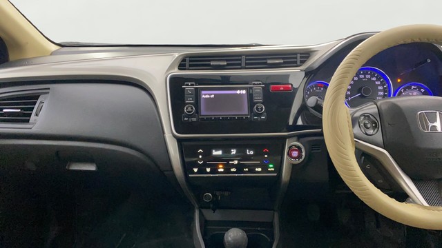 Second-hand 2016 Honda City i VTEC VX for sale in Mumbai-22