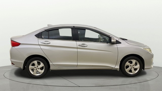 Second-hand 2016 Honda City i VTEC VX for sale in Mumbai-1