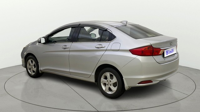 Second-hand 2016 Honda City i VTEC VX for sale in Mumbai-4