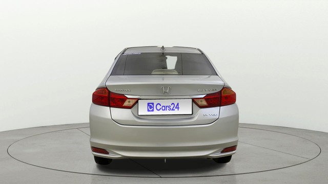 Second-hand 2016 Honda City i VTEC VX for sale in Mumbai-3