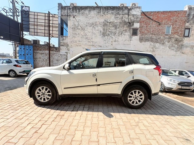 Mahindra XUV500 W9 BSIV Second-hand 2020 Mahindra XUV500 W9 BSIV for sale in Agra-7