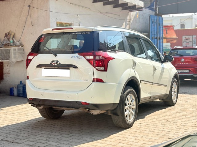 Mahindra XUV500 W9 BSIV Second-hand 2020 Mahindra XUV500 W9 BSIV for sale in Agra-6