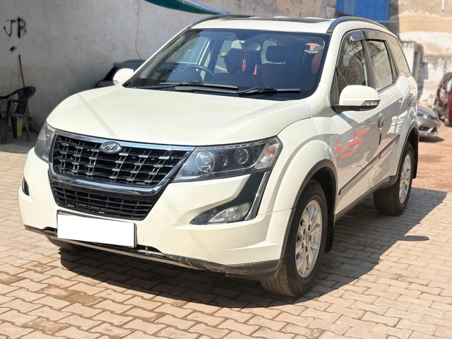 Mahindra XUV500 W9 BSIV Second-hand 2020 Mahindra XUV500 W9 BSIV for sale in Agra-3