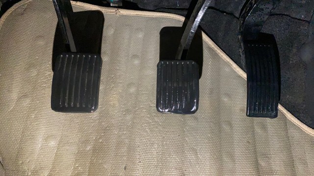 Second-hand 2021 Hyundai Aura S CNG for sale in New Delhi-24