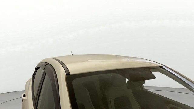 Second-hand 2021 Hyundai Aura S CNG for sale in New Delhi-31