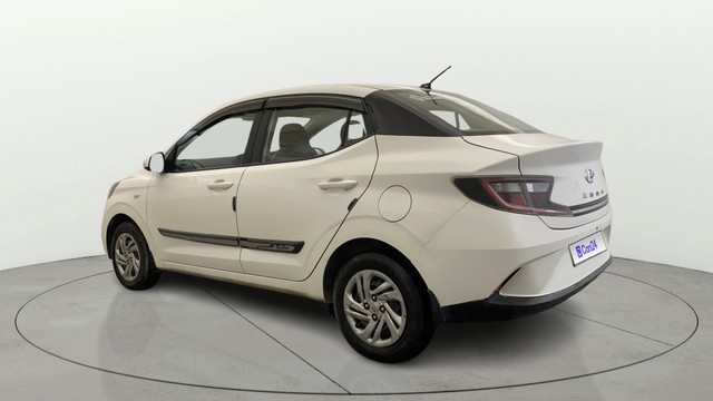 Second-hand 2021 Hyundai Aura S CNG for sale in New Delhi-15
