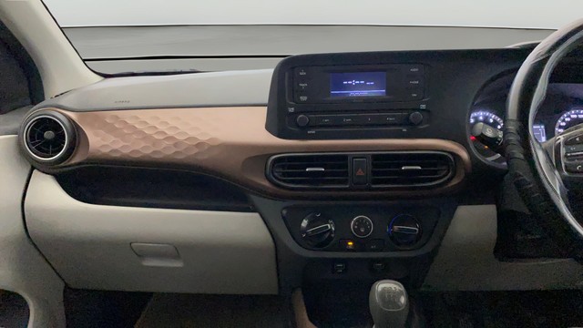 Second-hand 2021 Hyundai Aura S CNG for sale in New Delhi-1