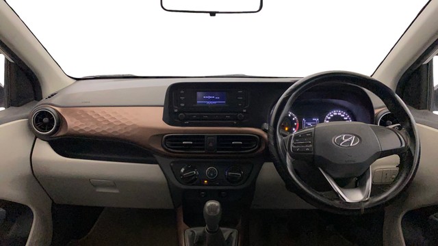 Second-hand 2021 Hyundai Aura S CNG for sale in New Delhi-21