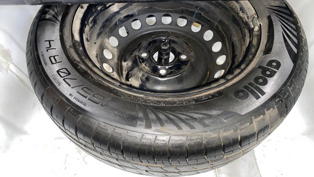 Second-hand 2021 Hyundai Aura S CNG for sale in New Delhi-30