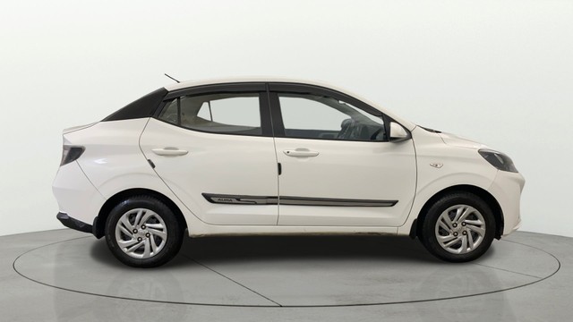 Second-hand 2021 Hyundai Aura S CNG for sale in New Delhi-12