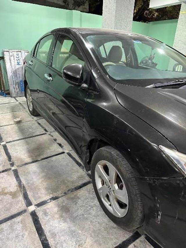 Honda City i DTEC V Second-hand 2015 Honda City i DTEC V for sale in Hyderabad-2