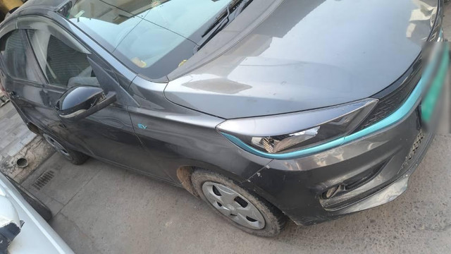 Tata Tiago EV XT LR Second-hand 2024 Tata Tiago EV XT LR for sale in Chandigarh-0