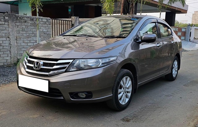 Honda City V MT Second-hand 2013 Honda City V MT for sale in Nagpur-3