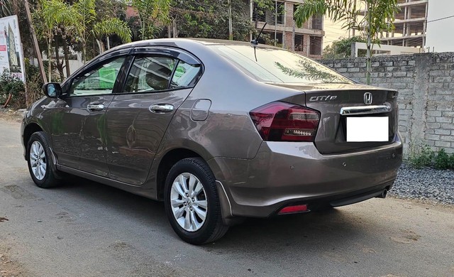 Honda City V MT Exclusive Second-hand 2013 Honda City V MT Exclusive for sale in Nagpur-2