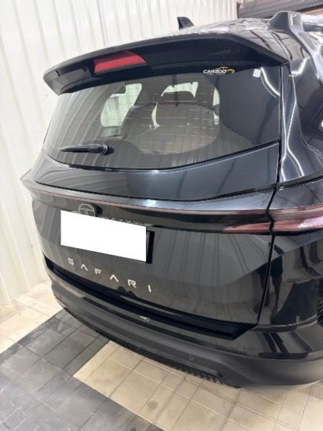 Tata Safari Accomplished Plus Dark Second-hand 2024 Tata Safari Accomplished Plus Dark for sale in Medak District-5