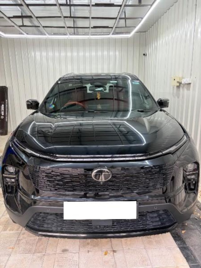 Tata Safari Accomplished Plus Dark Second-hand 2024 Tata Safari Accomplished Plus Dark for sale in Medak District-0