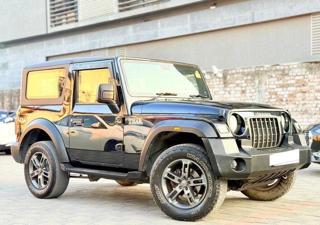 Mahindra Thar LX 4WD Convert Top Diesel AT BSVI Second-hand 2023 Mahindra Thar LX 4WD Convert Top Diesel AT BSVI for sale in Surat-5