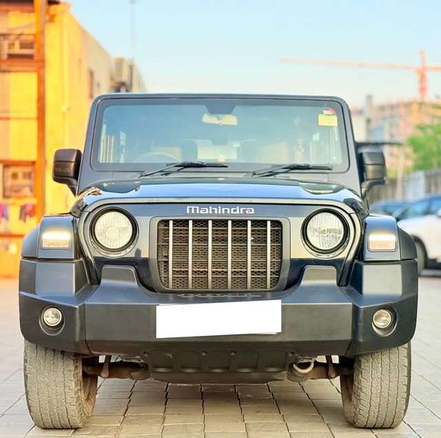 Mahindra Thar LX 4WD Convert Top Diesel AT BSVI Second-hand 2023 Mahindra Thar LX 4WD Convert Top Diesel AT BSVI for sale in Surat-9