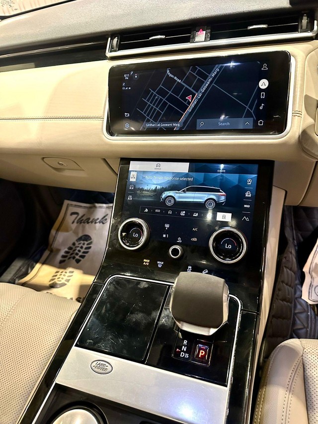 Second-hand 2022 Land Rover Range Rover Velar R-Dynamic S Diesel for sale in New Delhi-12