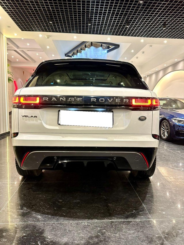 Second-hand 2022 Land Rover Range Rover Velar R-Dynamic S Diesel for sale in New Delhi-2