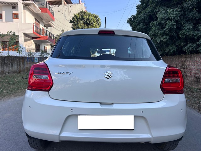 Second-hand 2023 Maruti Suzuki Swift VXI AMT BSVI for sale in Dehradun-1