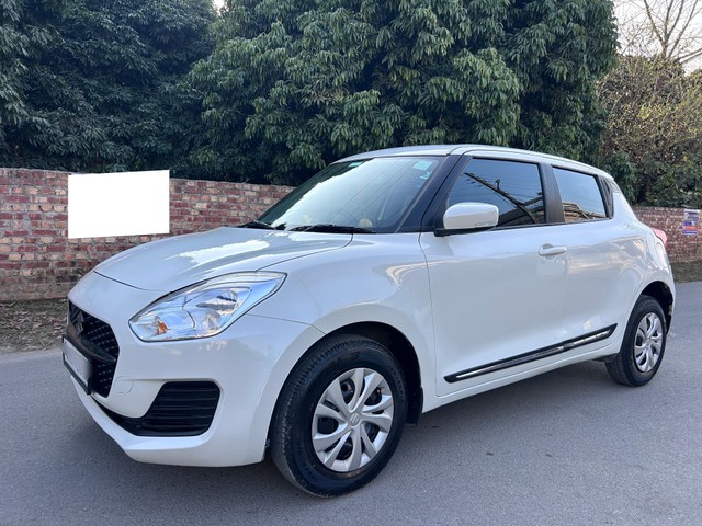 Second-hand 2023 Maruti Suzuki Swift VXI AMT BSVI for sale in Dehradun-5