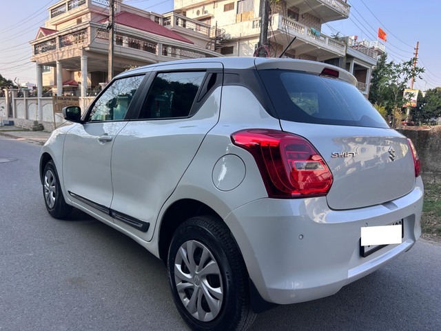Second-hand 2023 Maruti Suzuki Swift VXI AMT BSVI for sale in Dehradun-2
