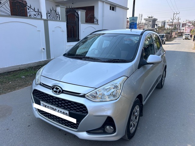 Hyundai Grand i10 1.2 CRDi Sportz Option Second-hand 2018 Hyundai Grand i10 1.2 CRDi Sportz Option for sale in Dehradun-2