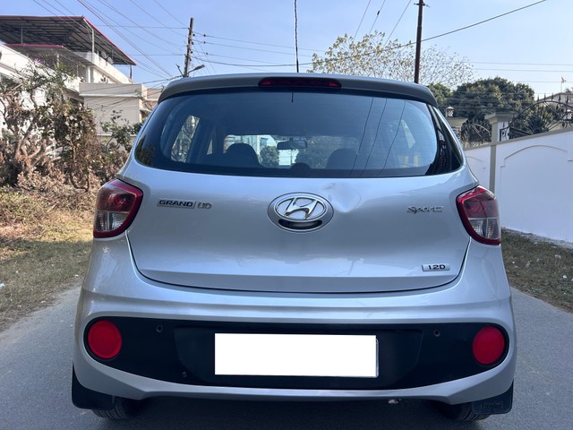 Hyundai Grand i10 1.2 CRDi Sportz Option Second-hand 2018 Hyundai Grand i10 1.2 CRDi Sportz Option for sale in Dehradun-1
